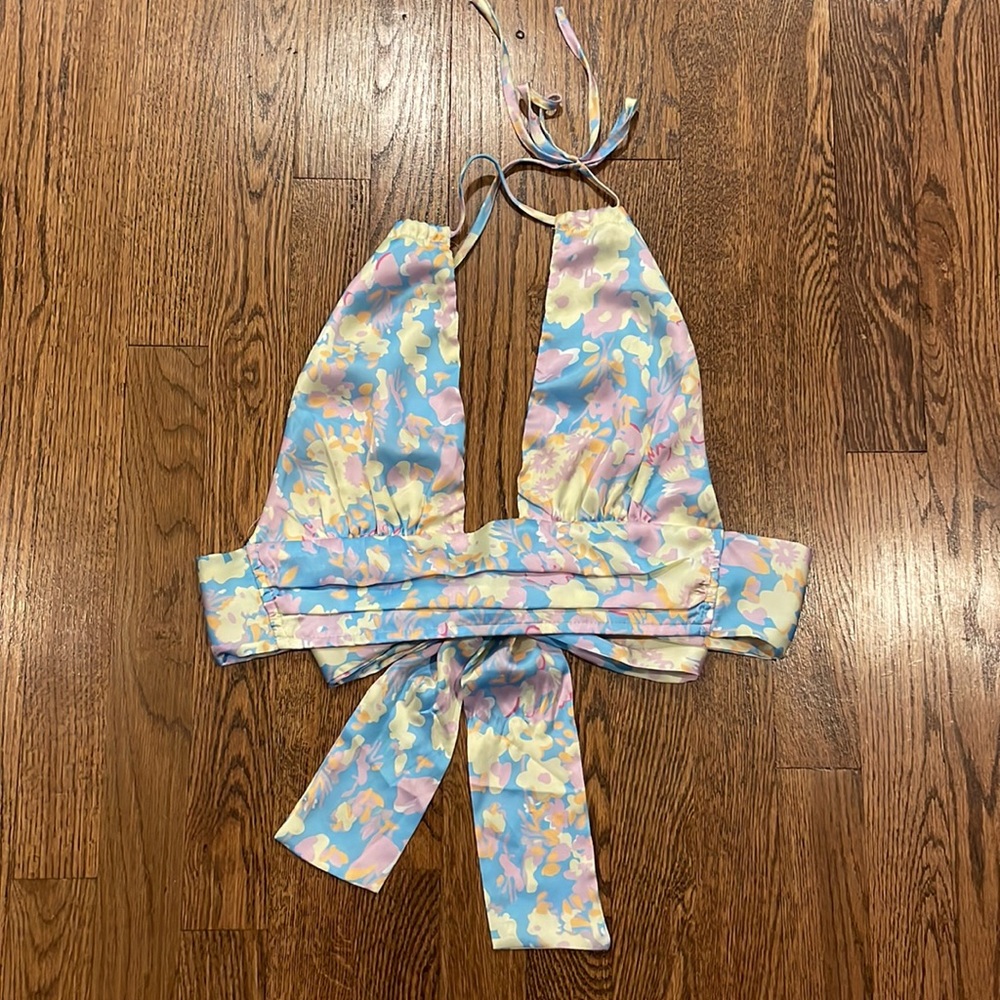 Double Crazy silky floral halter cropped top with bow tie back size small